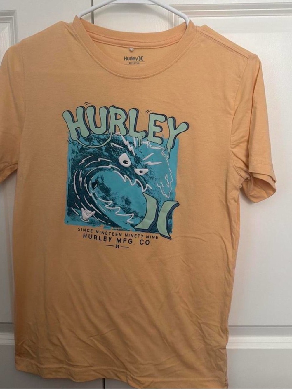 Hurley Boys Peach Graphic Logo Tee